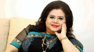 আজ গানের পাখির জন্মদিন আজ গানের পাখির জন্মদিন
